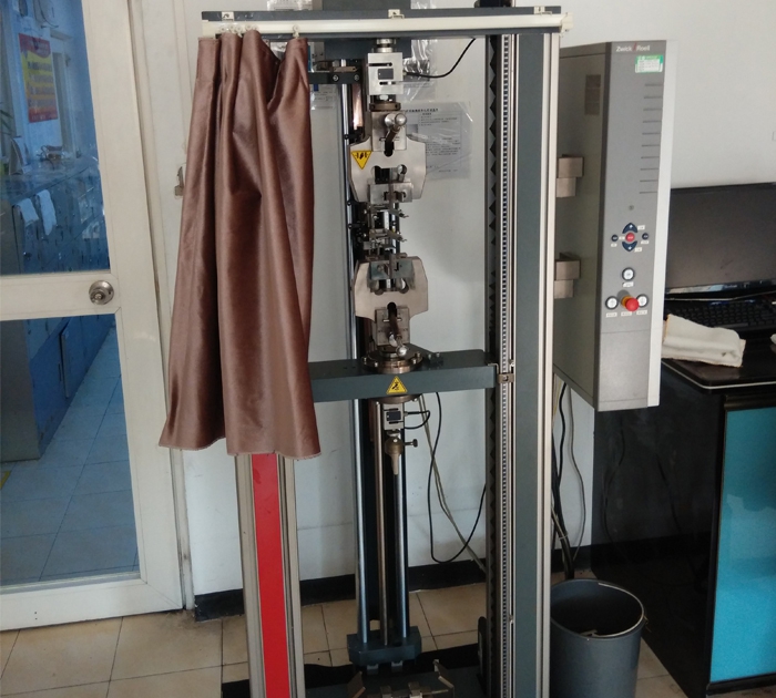 Universal mechanical strength testing machine